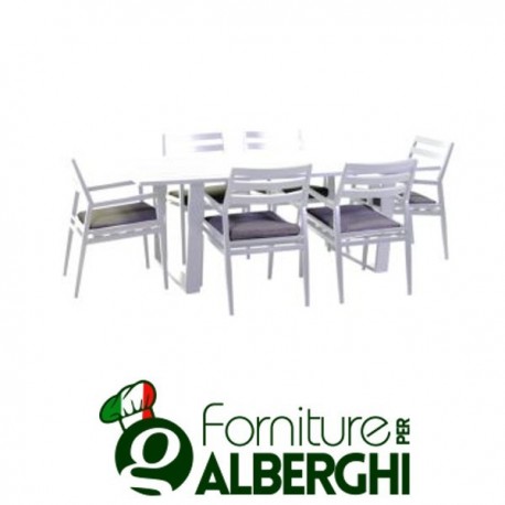 Completo pranzo e cena Irvine grigio con sedie e tavoli per esterni