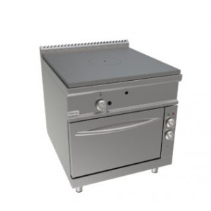 Cucina con forno a gas...