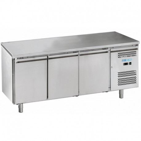 Tavolo refrigerato gastronomiaGN1/1senza alzatina ventilato acciaio inox 3 porte Lt 417 temp.-18°C /-22°C dim.mm.1795x700x850(h)