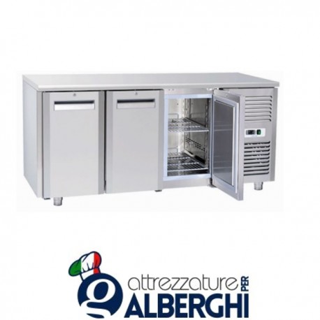 Tavolo frigo refrigerato inox 3 porte con motore s/alzatina -2°/+8°C – QR3100