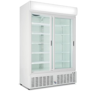 Espositore verticale a refrigerazione ventilata con cassonetto luminoso. CRS 1400 può contenere fino a 1659 lattine da 330 ml.
